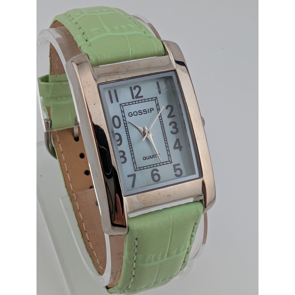 Gossip Watch Women 27mm Case MOP‎ Dial Green Leather Band- New Battery